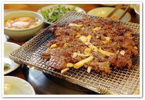 2620040201207002k_Unyang Bulgogi-Barbecued Beef .jpg